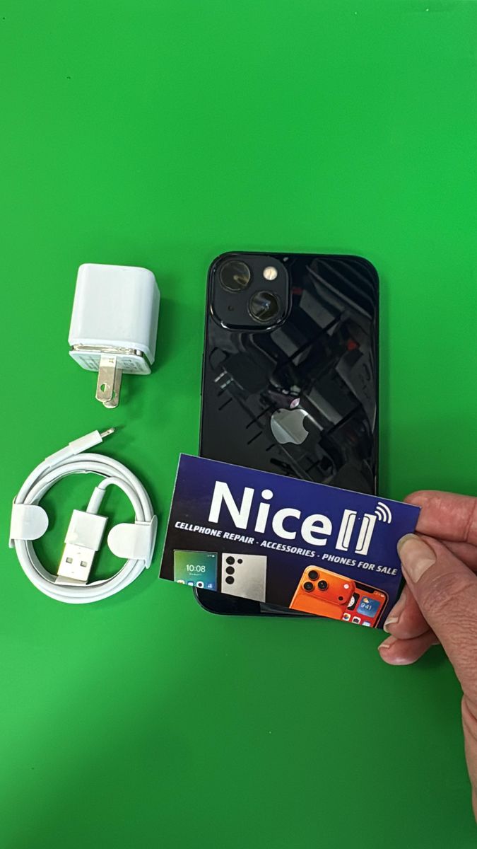 iPhone 13 128GB Unlocked