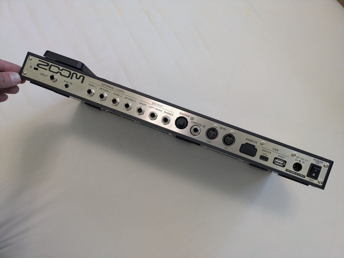Main image 7