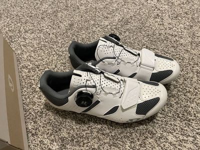 Women’s Giro Cycling shoes