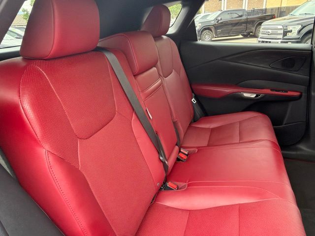 Main image 36