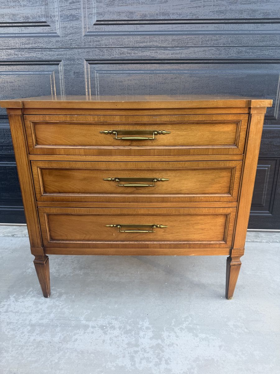 Gorgeous Vintage Mid-Century Modern Wood 3-Drawer Dresser Chest with Brass Hardware