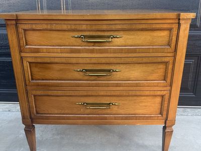 Gorgeous Vintage Mid-Century Modern Wood 3-Drawer Dresser Chest with Brass Hardware