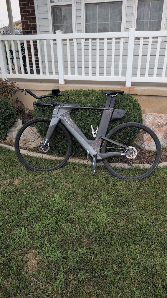 Felt IA Advanced Disc Triathlon Bike - Size Large (56cm)