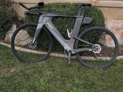 Felt IA Advanced Disc Triathlon Bike - Size Large (56cm)