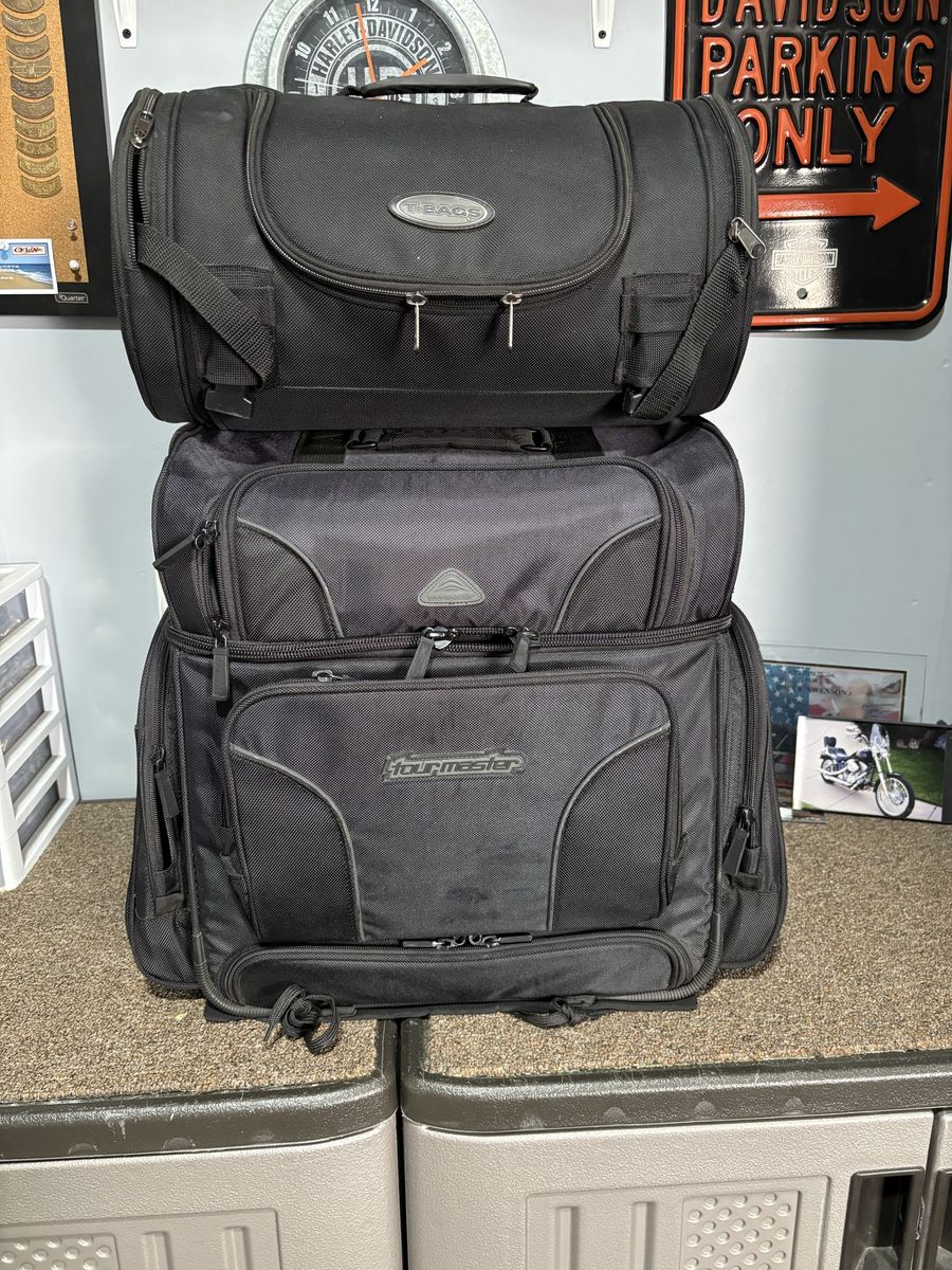 Tour Master tour pack