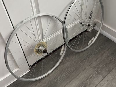 700c Bicycle Wheelset (Front & Rear) – Alloy Rim Brake Wheels with Front Skewer - $15 Firm