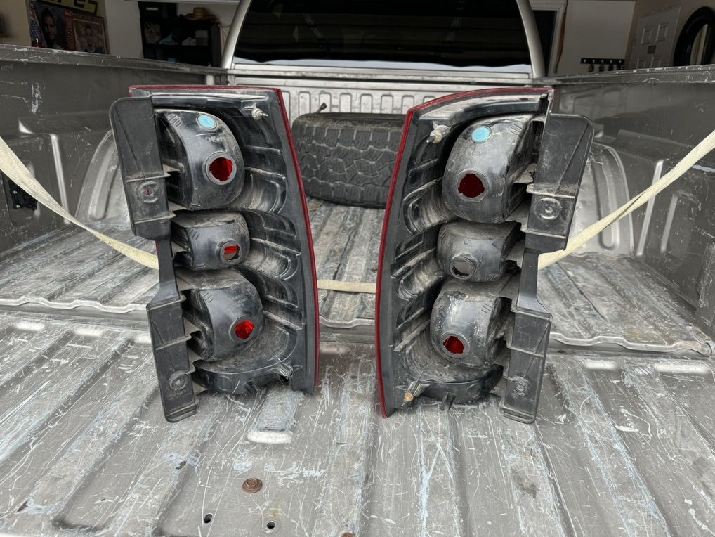 Main image 5