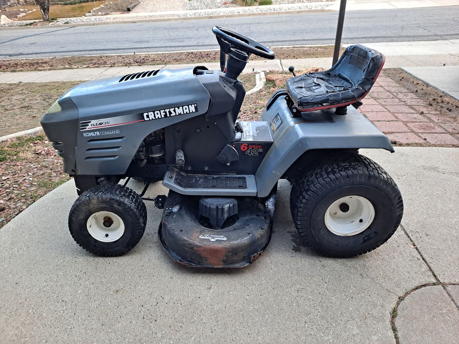 Great running Craftsman tractor 15.5hp kohler, mow deck