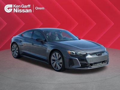 2022 Audi e-tron GT quattro Prestige