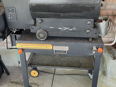 Traeger Tailgater 20