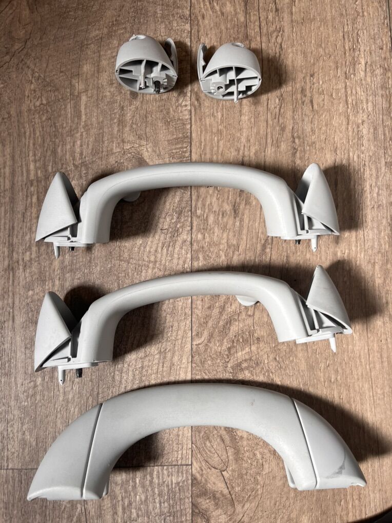 O6-13 Mini Cooper Upper Roof Grab Handles