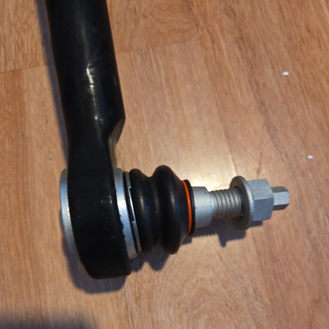 Ford F-350 Super Duty 18-22 front suspension arm