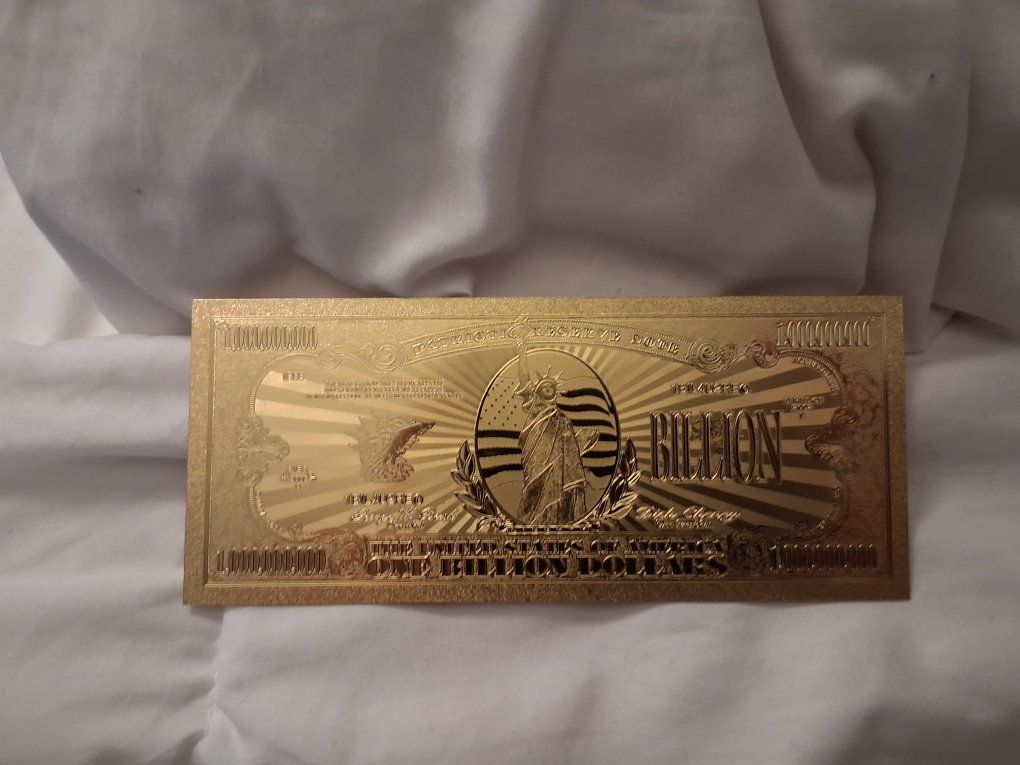 Gold One Billion Dollar Commemorative Bill - Patriotic Reserve Note. 24k Gold and pure 9999