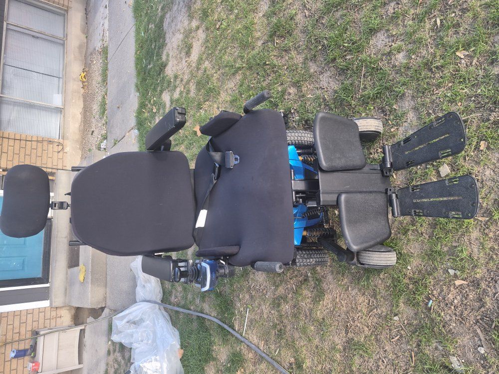 Quantum Edge 3 Power Wheelchair – Fully Loaded, Re