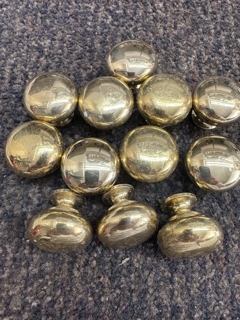Brass Cabinet Knobs/Hardware