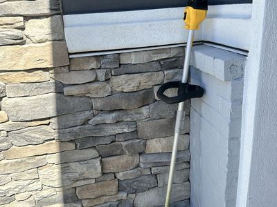 DEWALT DCST925P1 20V MAX XR Brushless String Trimmer - Good Condition