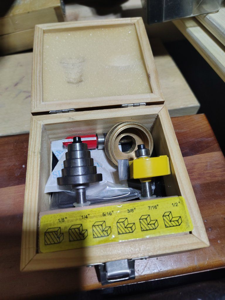 Router Bit Set with Wood Case - Assorted Sizes