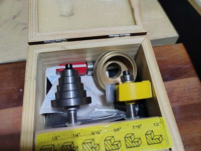 Router Bit Set with Wood Case - Assorted Sizes