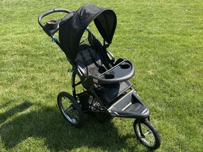 Baby Trend Expedition FX Jogging Stroller in Black