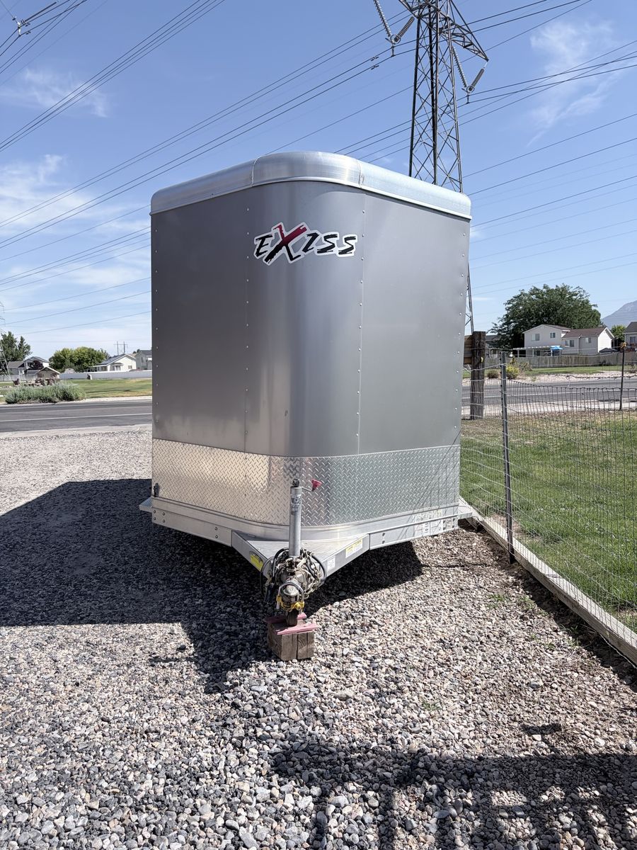 Exiss 2 horse BP trailer