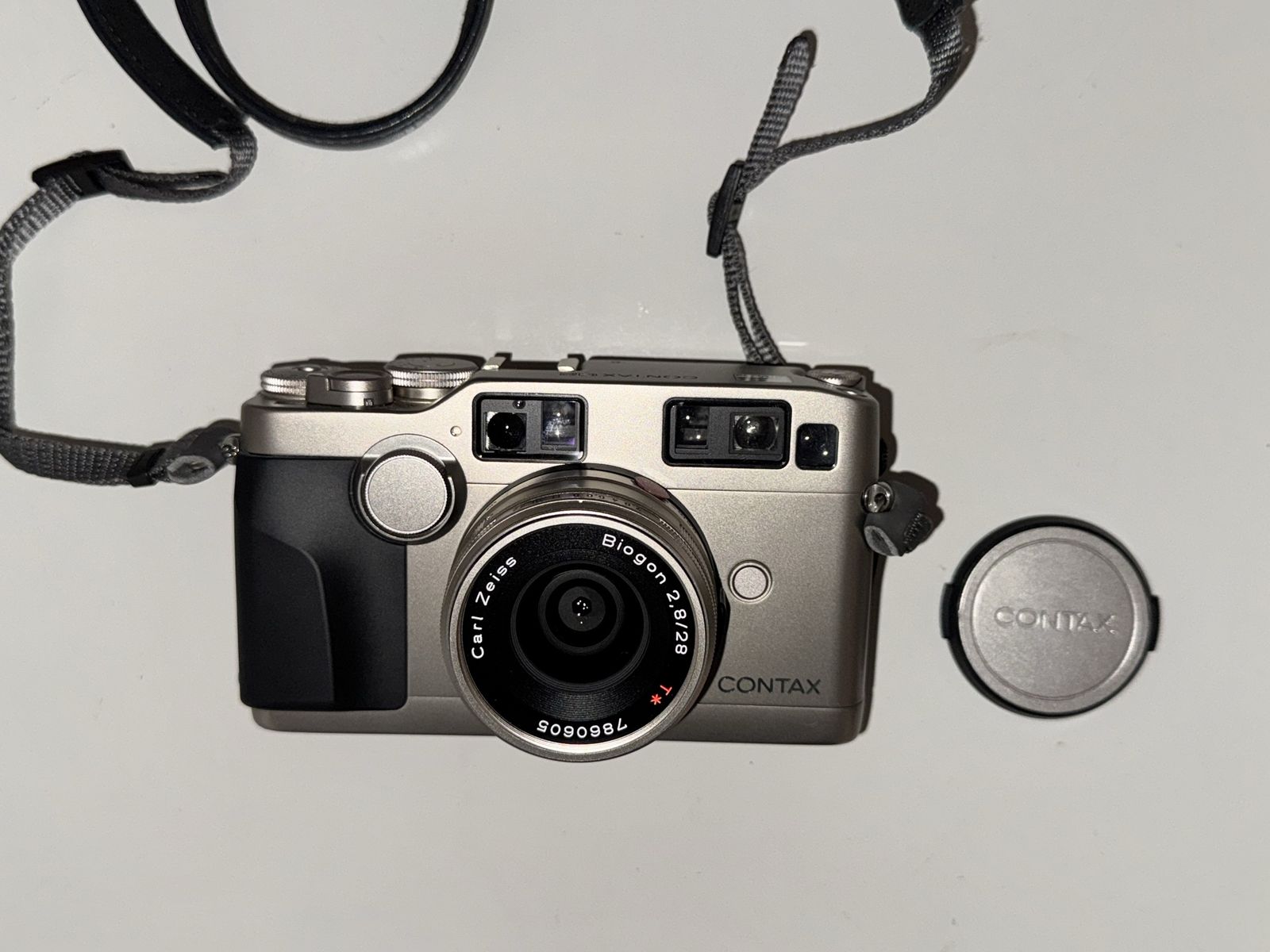 Contax G2 W/ 28mm f/2.8 lens