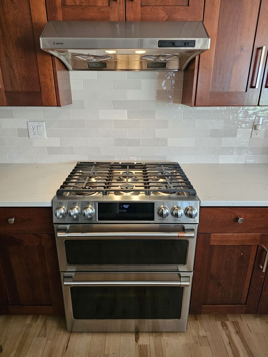 Main image 3