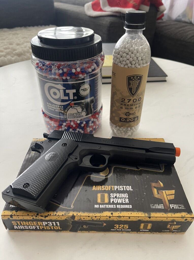 Airsoft Pistol Set - Crosman Stinger P311 + BBs