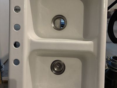 White kitchen sink