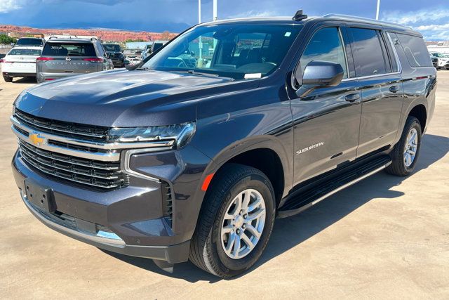 2024 Chevrolet Suburban LT