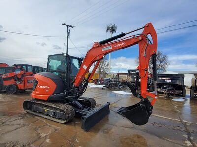 Kubota KX57 Mini Excavator Rental – 5 Ton Compact Excavator - Cat 305 - thumb and blade
