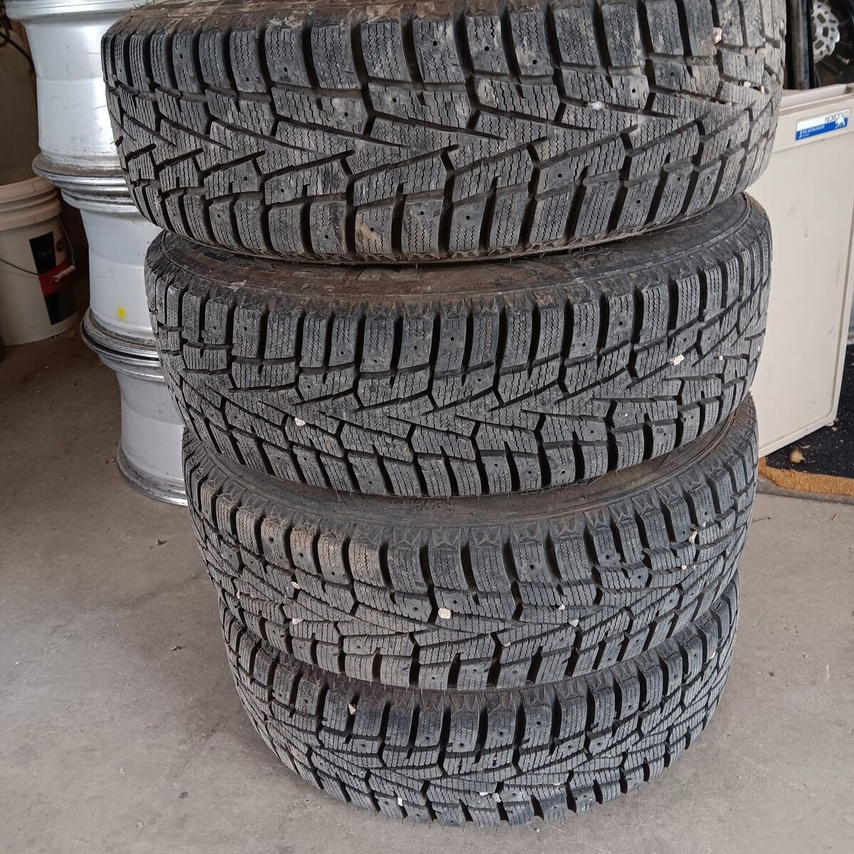 4 -185/65/14  Snow Tires