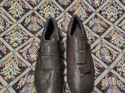 Shimano RX8 gravel biking shoes. Size eu47