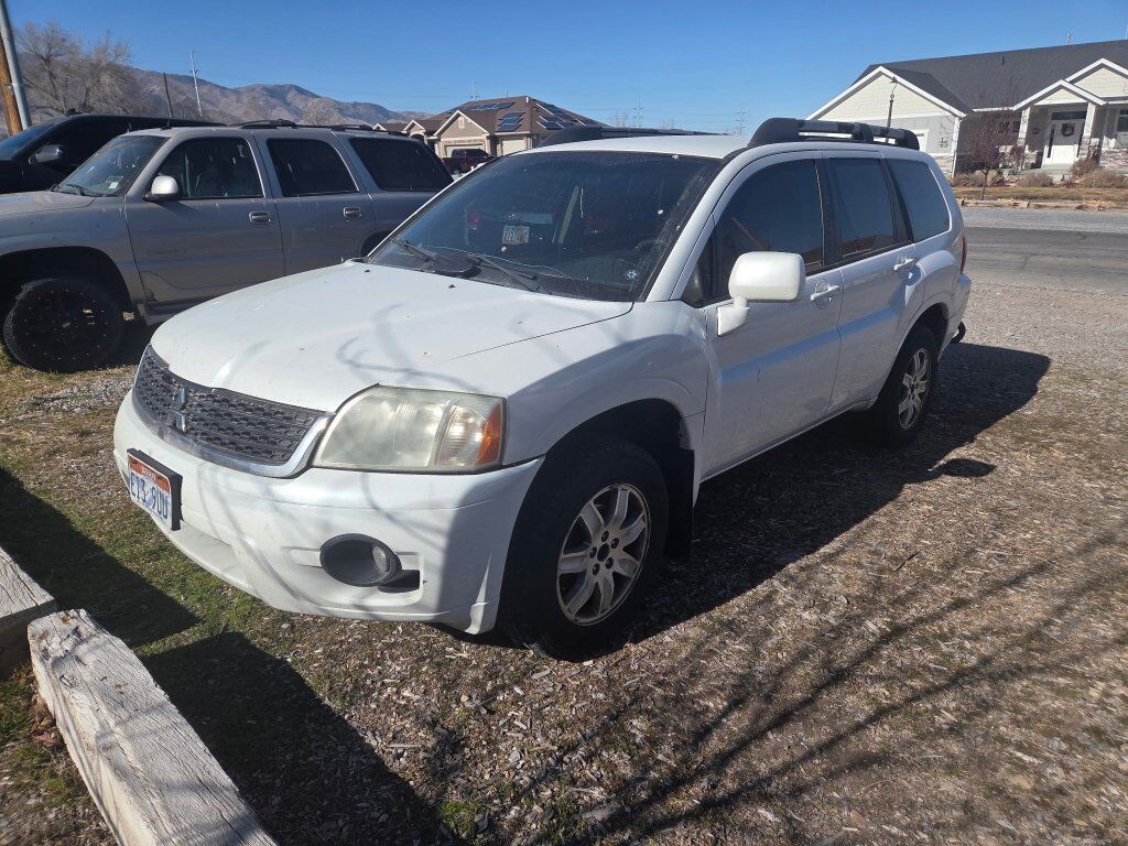 2011 MITSUBISHI ENDEAVOR LS