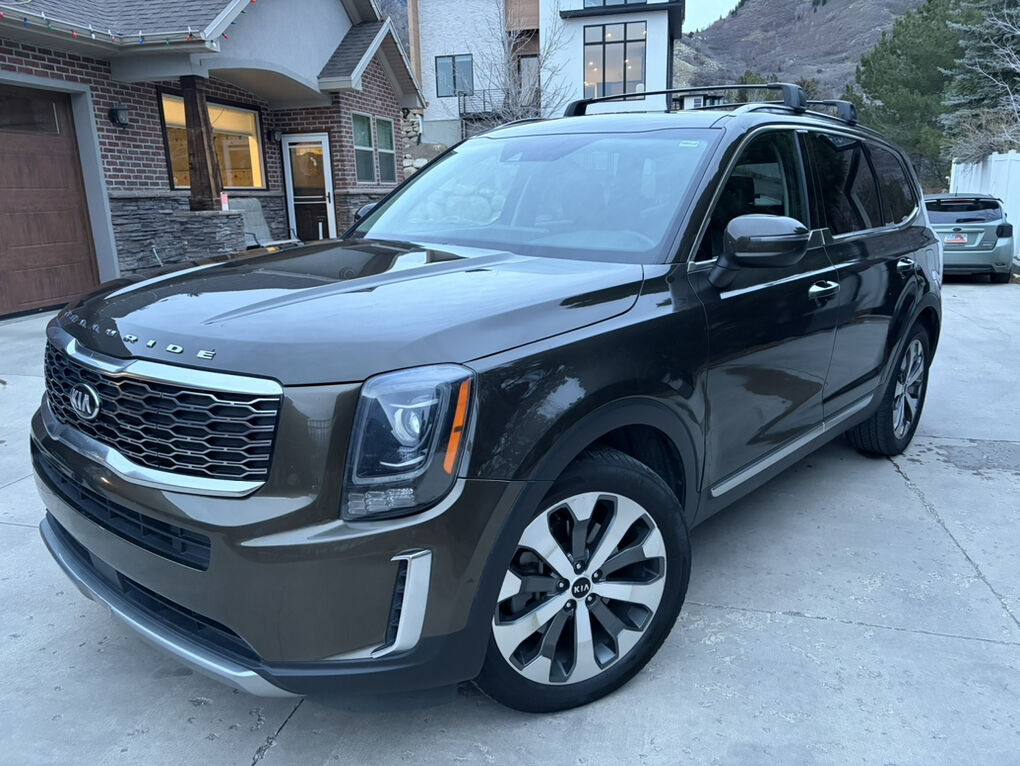 2020 Kia Telluride S