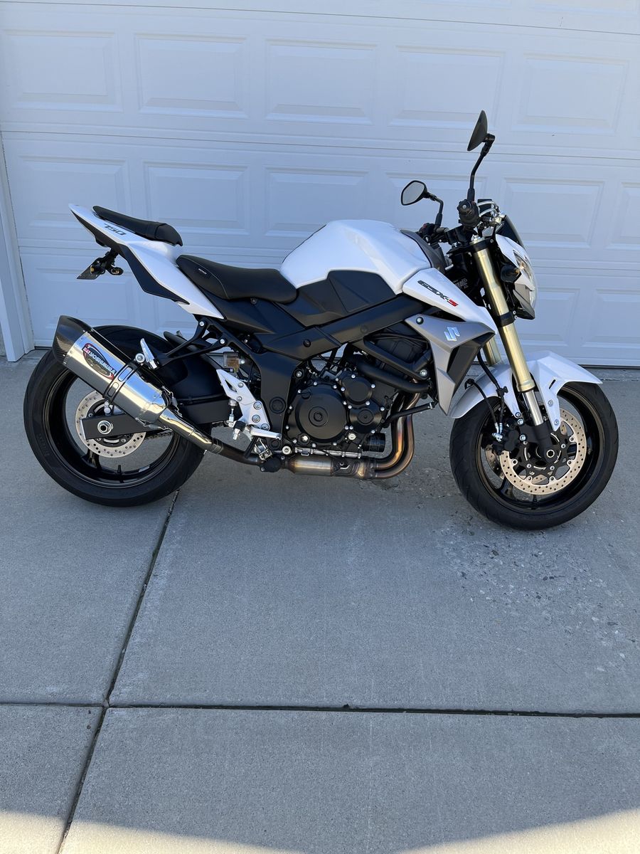 2016 Suzuki GSX-S750