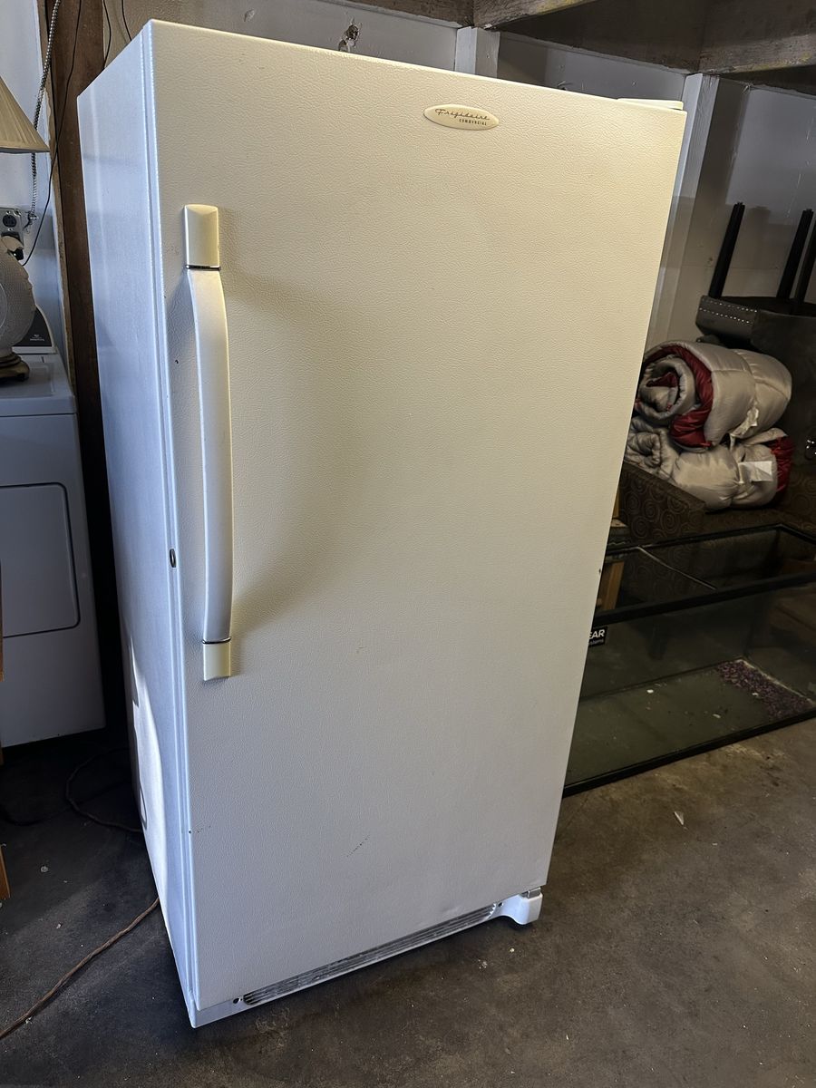 Frigidaire Commercial Upright Freezer