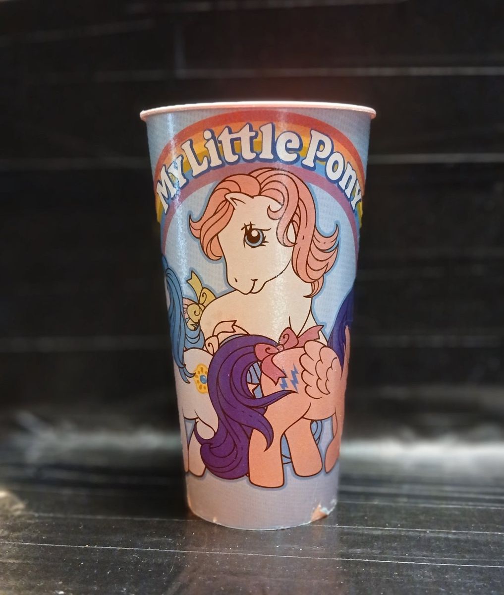 2014 Vintage My Little Pony 32 oz Party Cup - Blue/Pink MLP Rainbow Unicorn Collectible