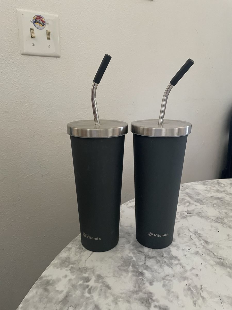 Vitamix Tumbler Double Wall Insulated Stainless Steel 24oz Cup Mug with Straw
