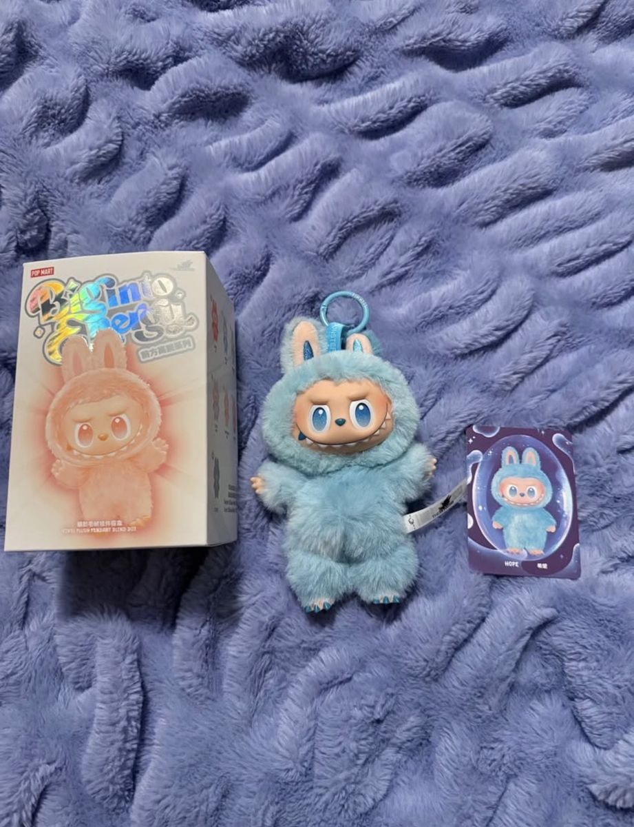 Labubu “Big Into Energy – Hope” Collectible Figure/Plush