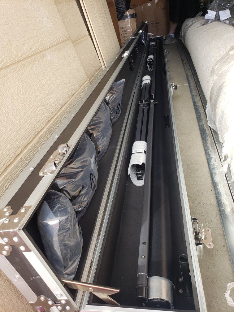 Main image 6