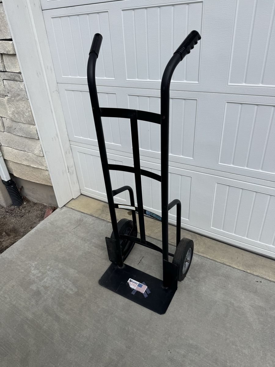 Milwaukee 1,000 lb. Capacity 2-Wheel Heavy-Duty Dual Handle Hand Truck