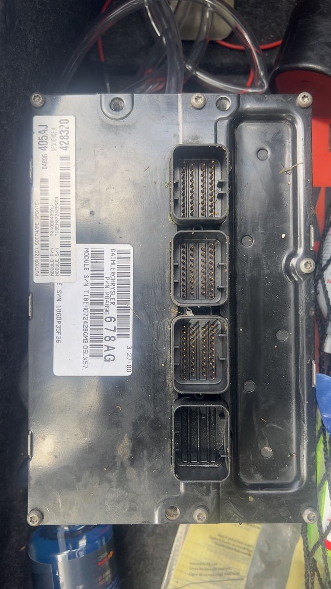 DaimlerChrysler Engine Control Module P/N P04896678AG Used Auto Part