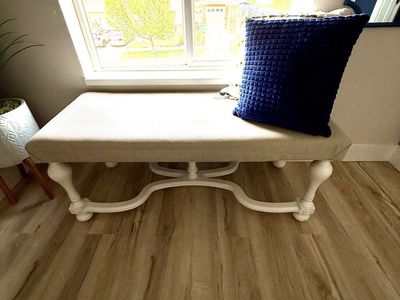 Elegant Upholstered Bench - Cream Fabric & White Wood Base - Very Good Condition