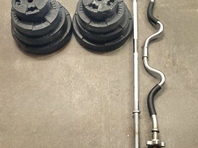 weights 100 pounds
