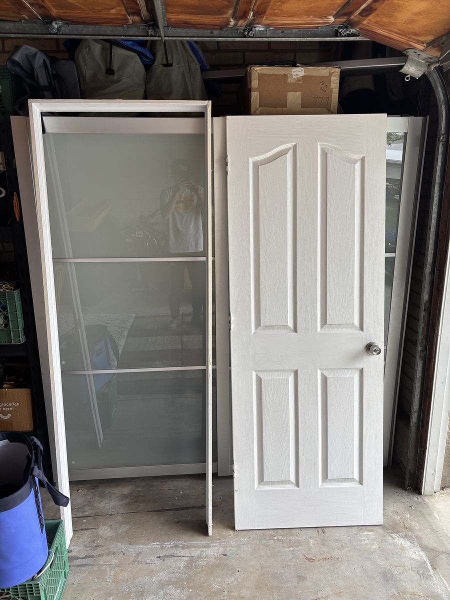 30” RH 4 Panel Door