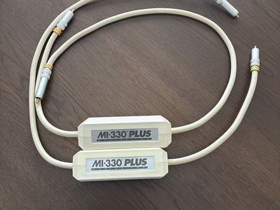 MIT MI-330 Plus Series Two RCA Interconnect Audio Cables - High-End Performance, 3 ft.