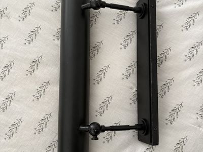 Weston black 24” picture light