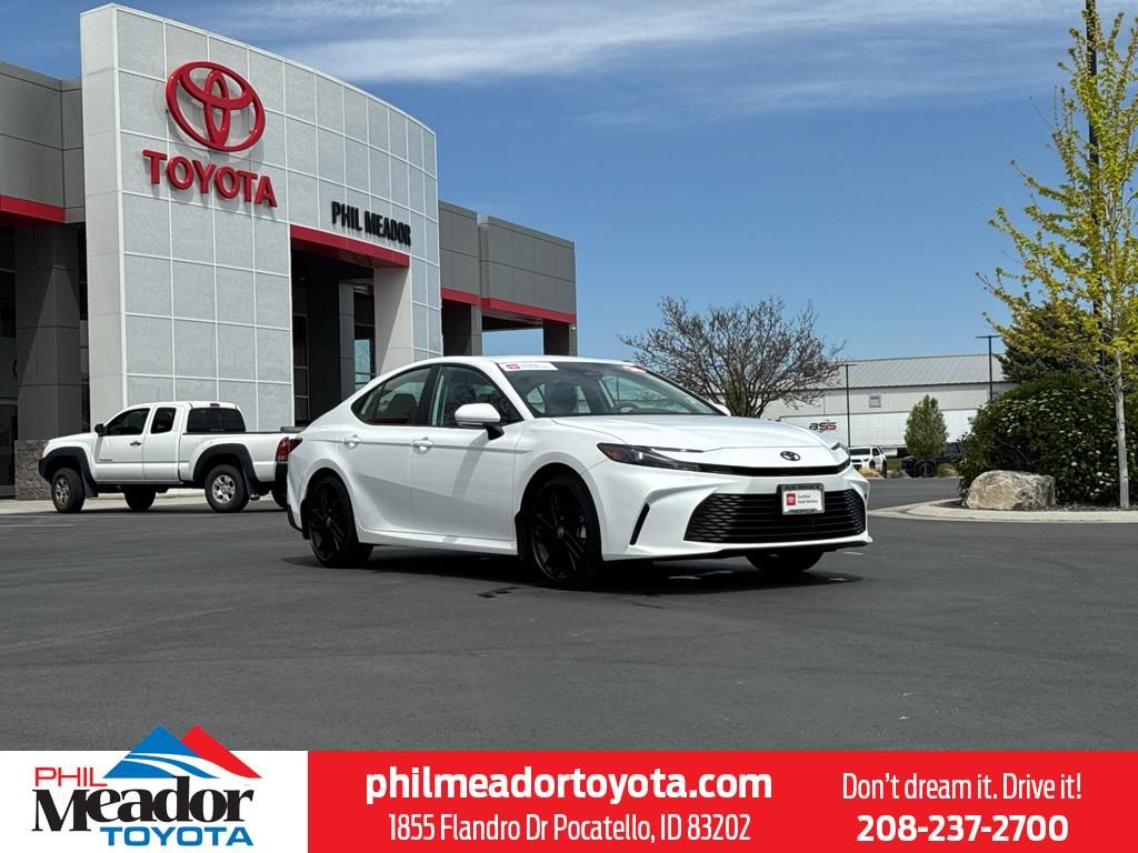 2026 Toyota Camry LE