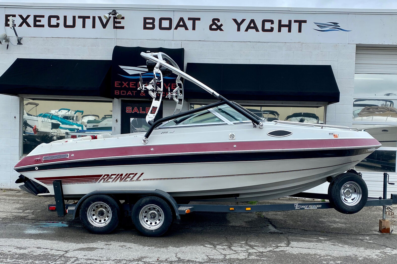 1993 20' Reinell 2000 RXL Cuddy