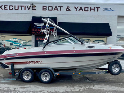 1993 20' Reinell 2000 RXL Cuddy